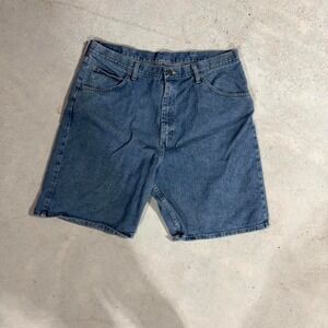 Wrangler Shorts - Men's 38 - Relaxed Fit Light Wash Denim
